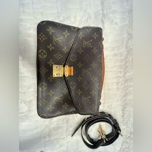 Louis vuttion bag